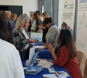 Salon des associations journée nationale des aidants