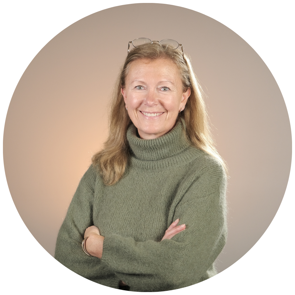 Nathalie MOUILLET Ambassadeur France TUTELLE