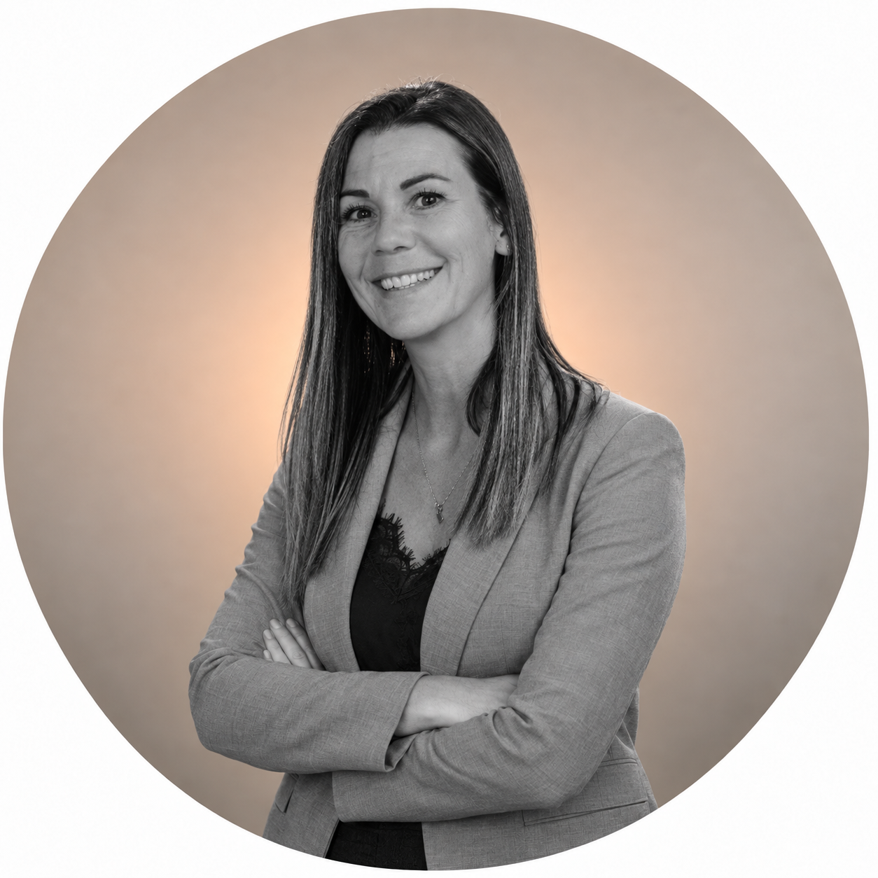 Géraldine LAROUX Ambassadeur de France TUTELLE